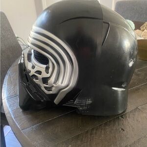 Kylo Ren Helmet (plastic)
